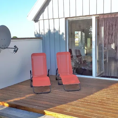 Mit Grill Und Garten In Neukirchen (Ostholstein)